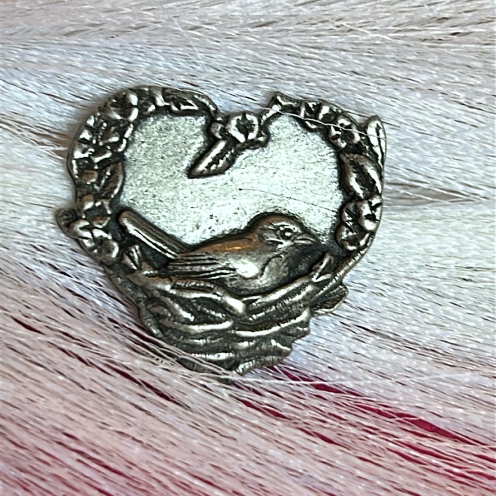 Birds & Bloom Heart Pin